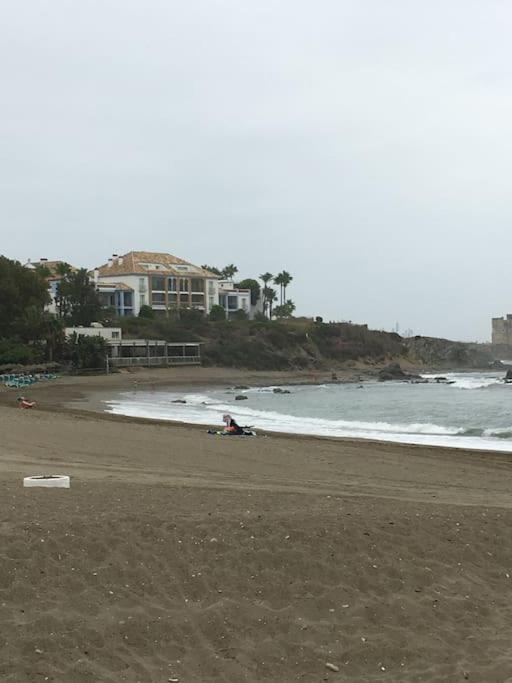 Superbe Appartement Avec Piscine A 800M De La Mer Bahia de Casares Eksteriør bilde