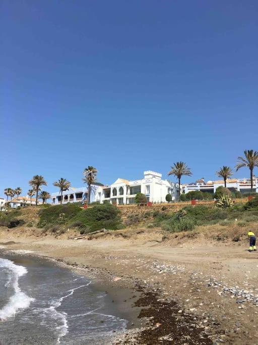 Superbe Appartement Avec Piscine A 800M De La Mer Bahia de Casares Eksteriør bilde